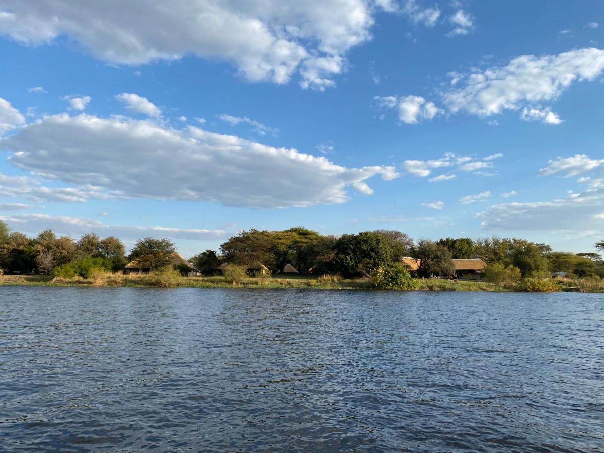 Big 5 Toro Lodge Kasane Dış mekan fotoğraf