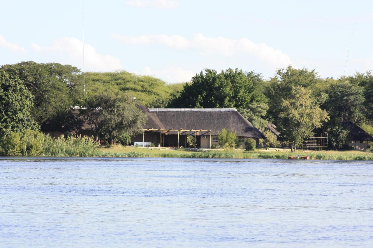Big 5 Toro Lodge Kasane Dış mekan fotoğraf